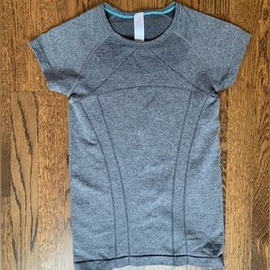 Ivivva/Lululemon Short Sleeve